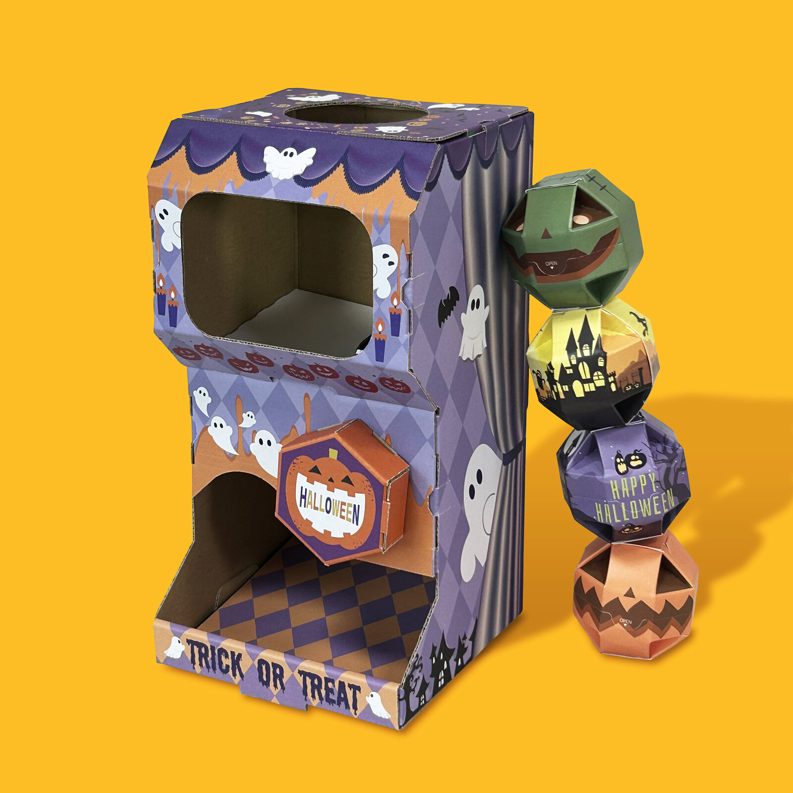 ハロウィン柄のダンボール製ガチャ丸と紙カプセル